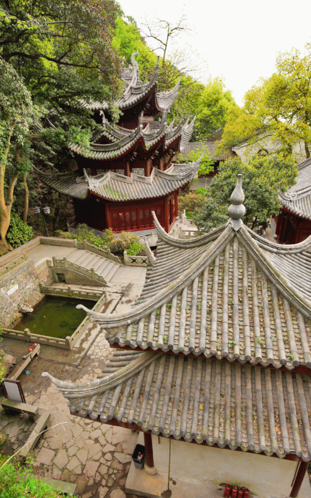 Lingyin Temple Grounds