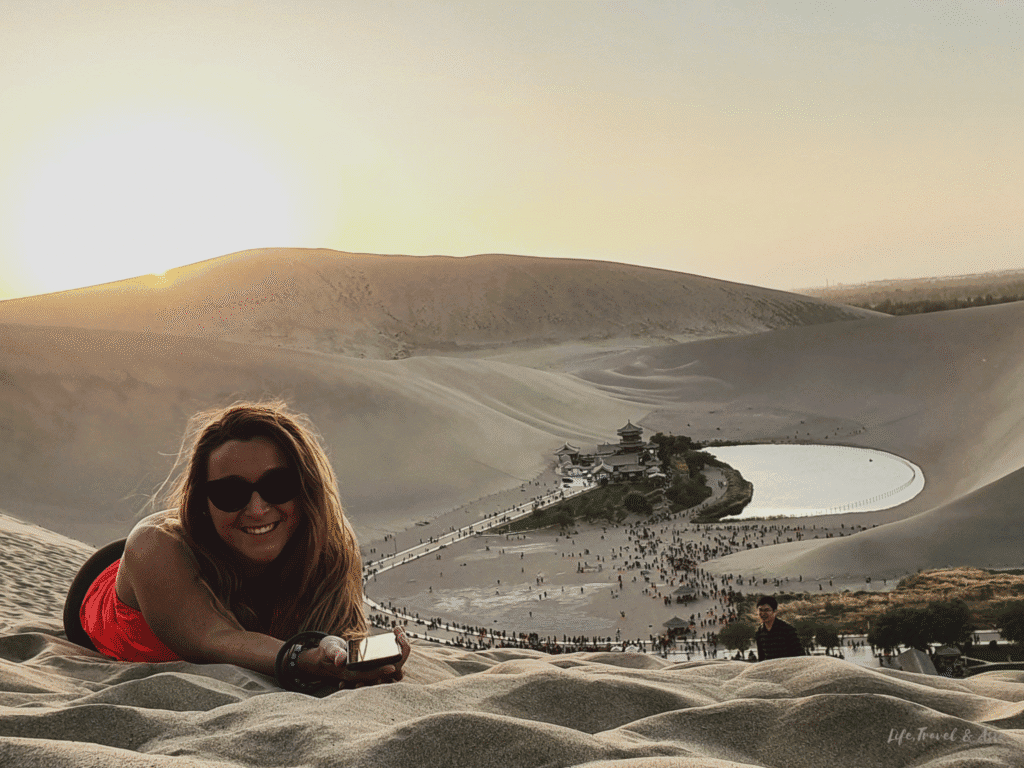 Crescent Moon Lake & Singing Sand Dunes in Dunhuang