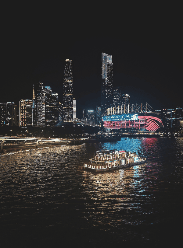 In the Middle of It All: An Inspiring Travel Story from Guangzhou