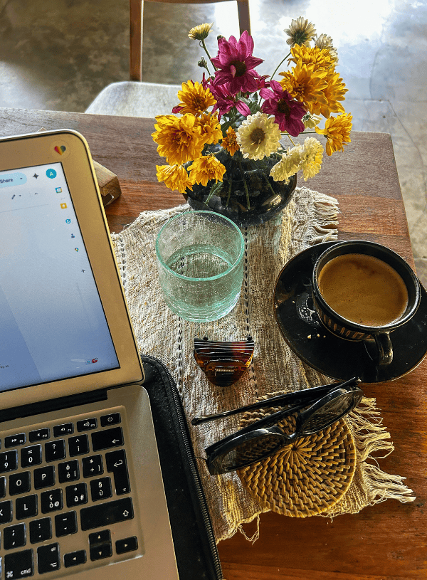 5 Dreamy Cafes to Work in Ubud To Romanticize Your Digital Nomad Life