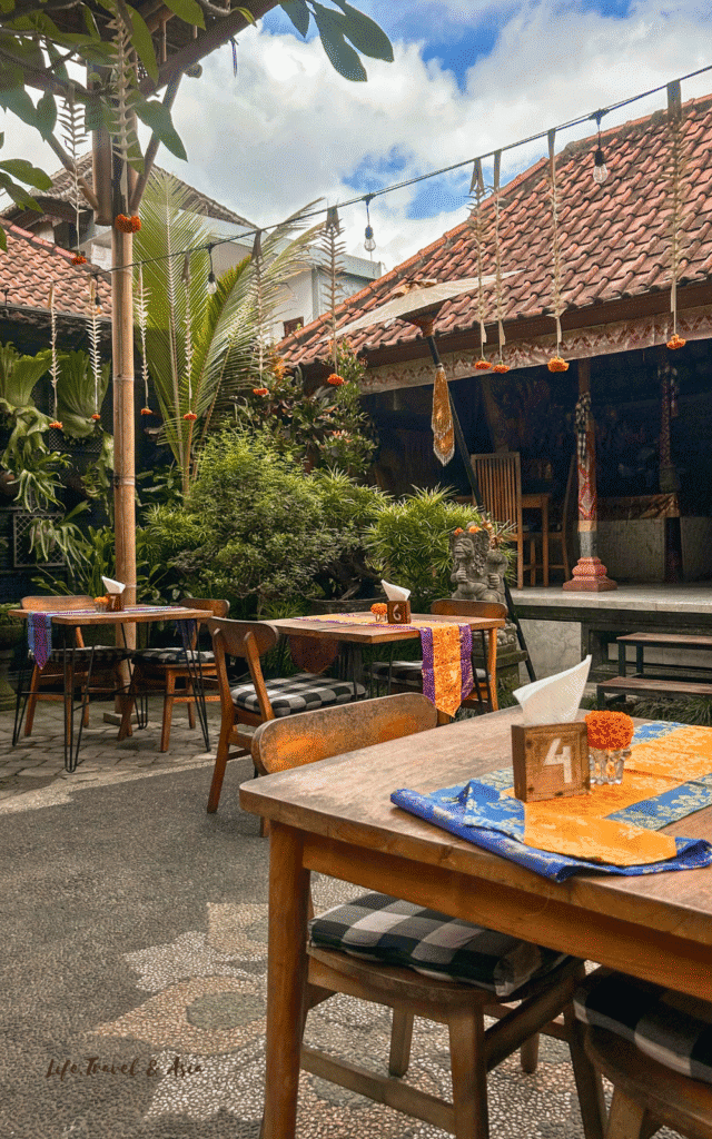 Warung Gauri