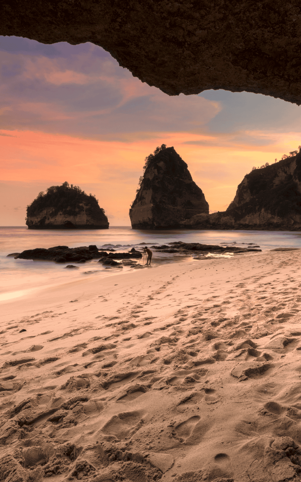 Diamond Beach Guide: 5 Reasons Why It’s the Best Beach on Nusa Penida