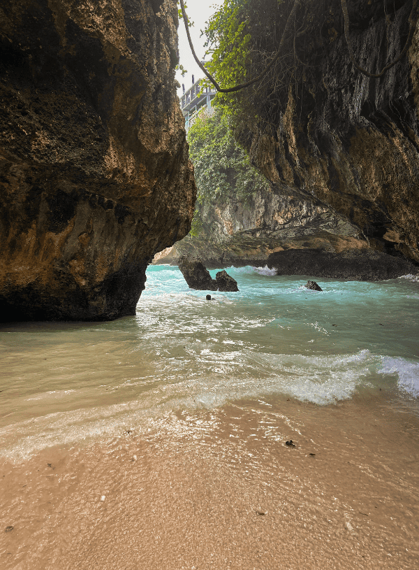 Uluwatu Beach