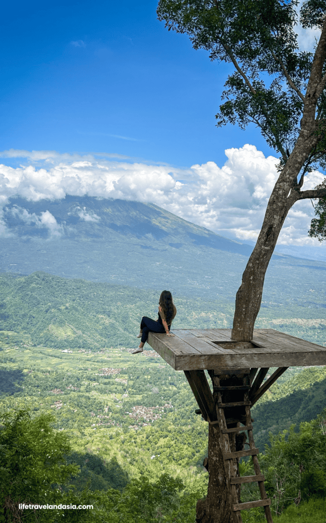 Photo at Lahangan Sweet from the tree platform