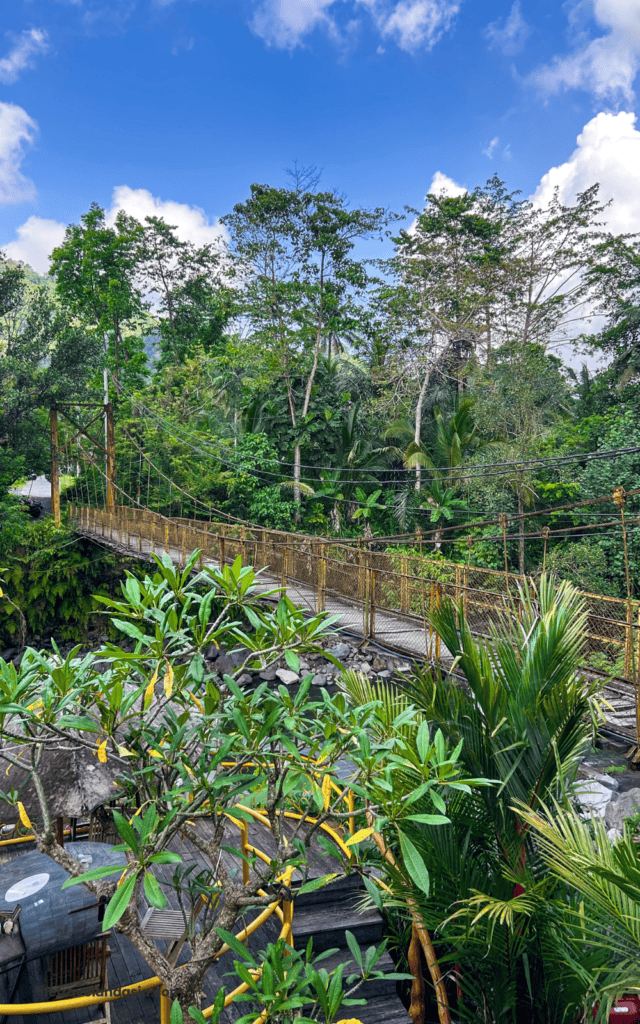 The Sidemen Yellow bridge is close to the Sidemen silver