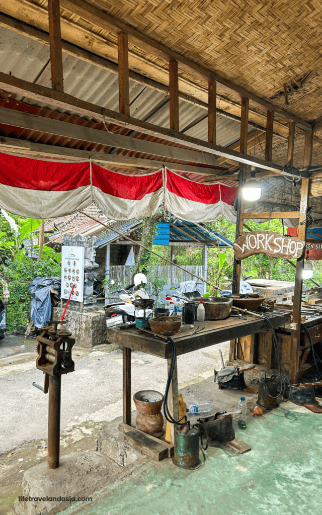 Attending a Silver class in Sidemen is the best way to connect with the local culture and crafts